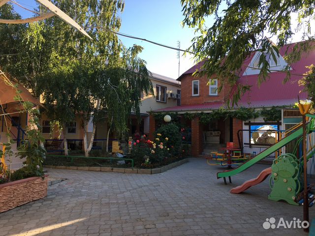 Комната 12 м² в > 9-к, 1/2 эт.