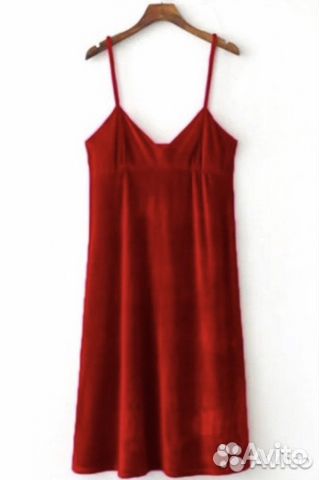 Красное бархатное платье Zara Красное бархатное платье Zara