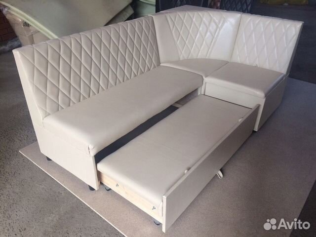 Кухонный угловой диван, со спальным местом