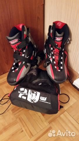 Продаю мужские ролики Roces 46 размер + защита