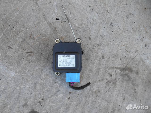 Моторчик заслонки 4B1820511C 0132801129 Audi A6 C5