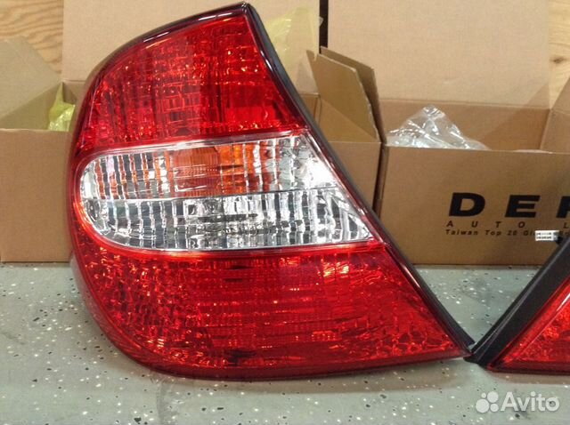 Фонарь задний Тойота Камри в 30 2002-2004 год