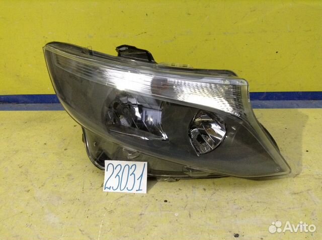 Mercedes V W447 фара передняя правая галоген