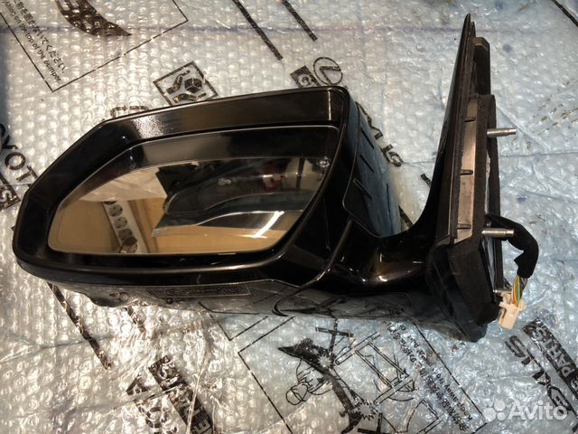 Левое зеркало Hyundai Genesis