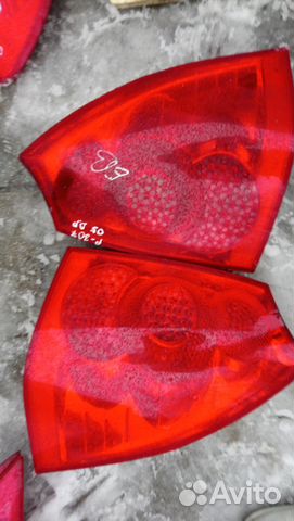 Задние фонари на Peugeot 307 2005 год