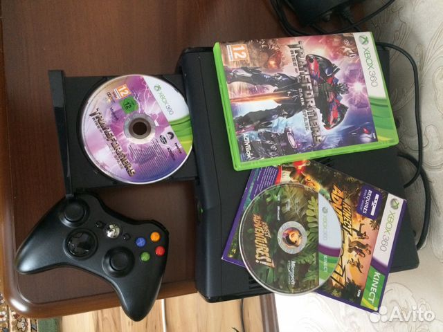 Xbox 360 + кинект + игра