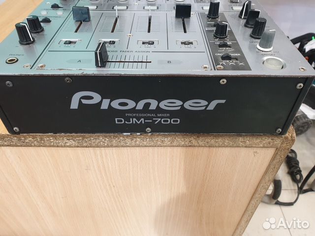 Pioneer DJM-700