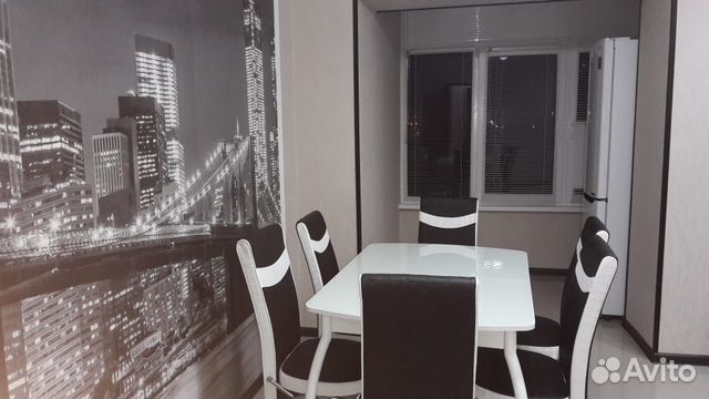 2-к квартира, 100 м², 3/9 эт.