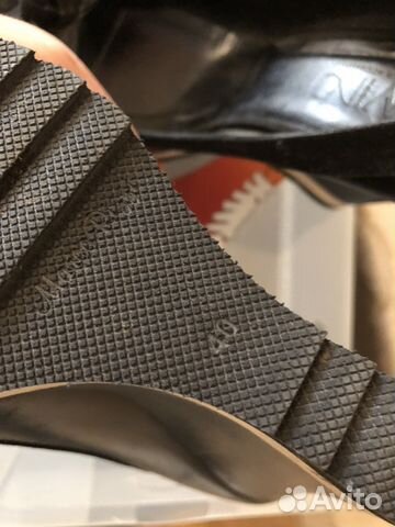 Обувь на танкетке