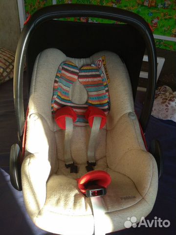 Автокресло Maxi-Cosi Pebble folkloric RED