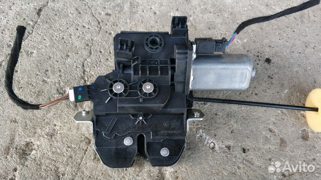 Mercedes w221 замок крышки багажника Mercedes w221 замок крышки багажника