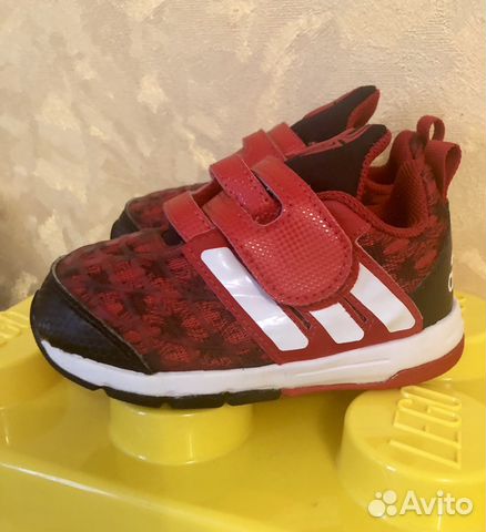 Кроссовки adidas Кроссовки adidas