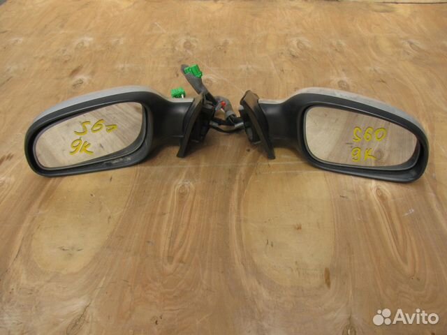 Зеркало левое правое Volvo S60 XV70 Зеркало левое правое Volvo S60 XV70
