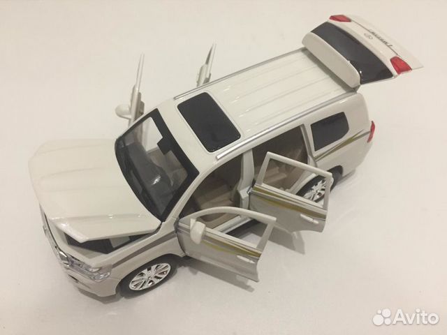 Toyota Land Cruiser 200