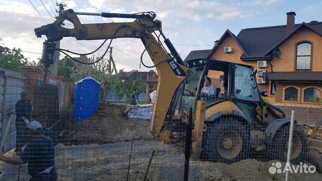 Аренда JCB, экскаватора-погрузчика, ямобура, CAT