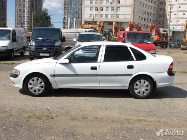 Opel Vectra 1.6 МТ, 1997, 200 000 км