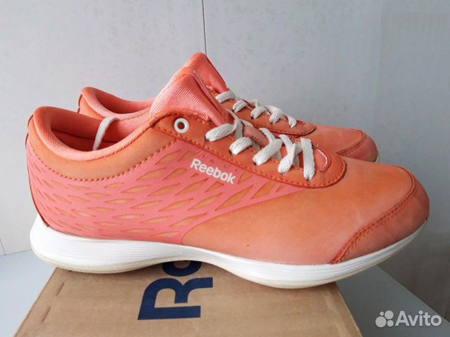 reebok easytone 2.0