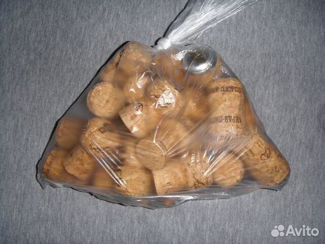 Пробки из под вина, шампанского и т. д Пробки из под вина, шампанского и т. д