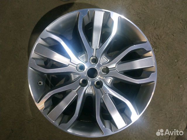 Диск серый R21 Range Rover Sport LR045069 оригинал