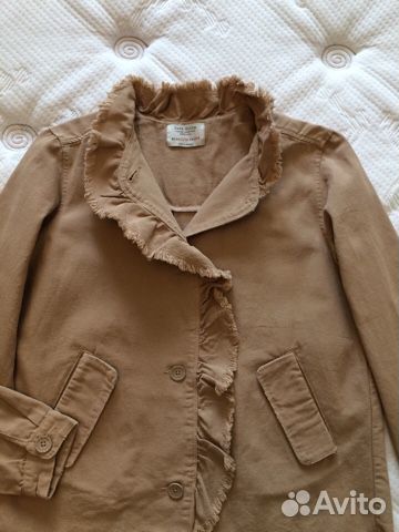 Zara beautiful бежевая куртка, плотный хлопок Zara beautiful бежевая куртка, плотный хлопок