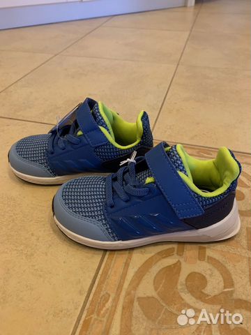 Детские кроссовки adidas новые 25размер Детские кроссовки adidas новые 25размер