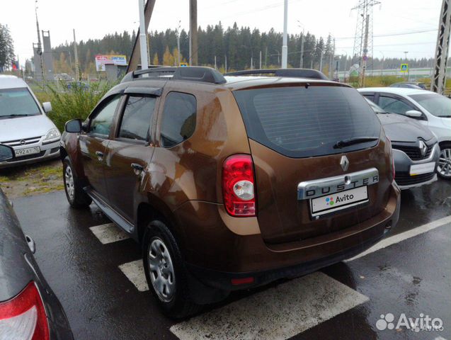 Renault Duster 1.6 МТ, 2013, битый, 30 000 км