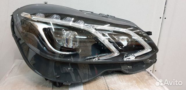 Фара Мерседес W212 рестайлинг правая