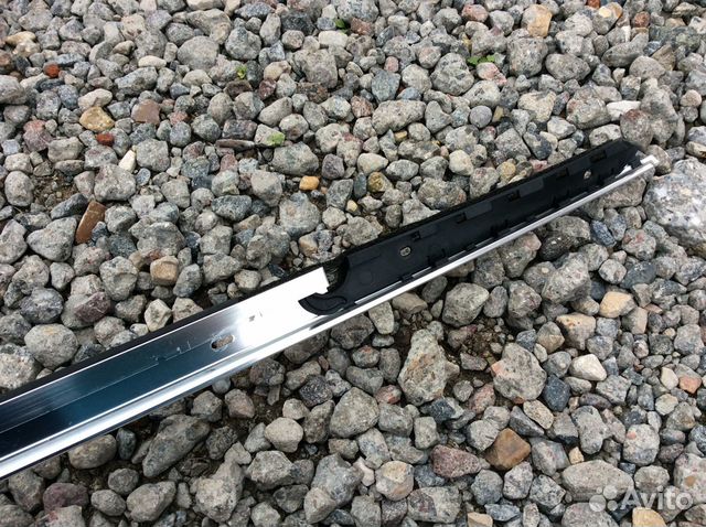 Молдинг крыши левый Mercedes W216 CL