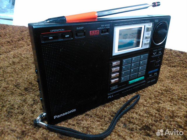 Радиоприёмник panasonic RF -B65D Радиоприёмник panasonic RF -B65D