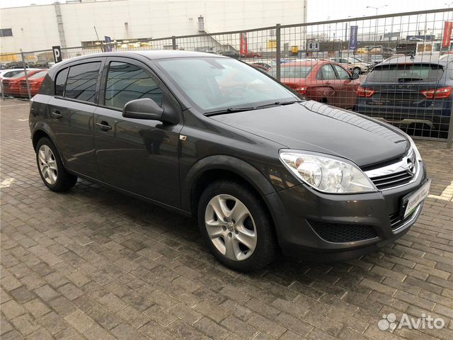Opel Astra 1.6 МТ, 2012, 129 000 км Opel Astra 1.6 МТ, 2012, 129 000 км