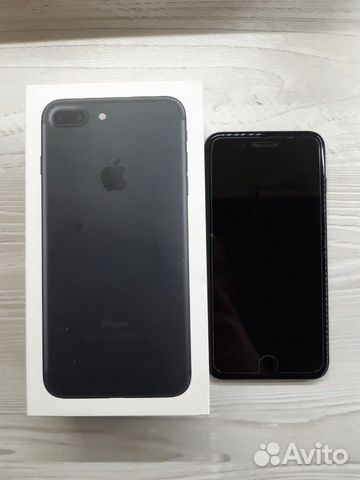 Телефон iPhone 7plus 32 GB Black