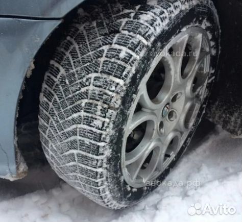 Зимние шины 225 60 R17 Pirelli Ice Zero FR