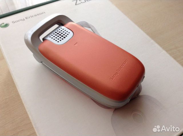 Sony Ericsson Z520i Sony Ericsson Z520i