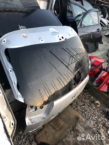 Заднее стекло в крышку багажника на Lexus RX 2 пок Заднее стекло в крышку багажника на Lexus RX 2 пок