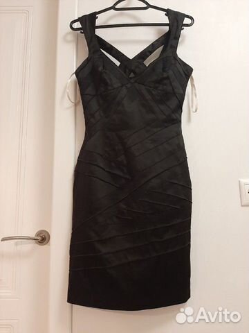 Новое с биркой шелковое платье karen millen Новое с биркой шелковое платье karen millen