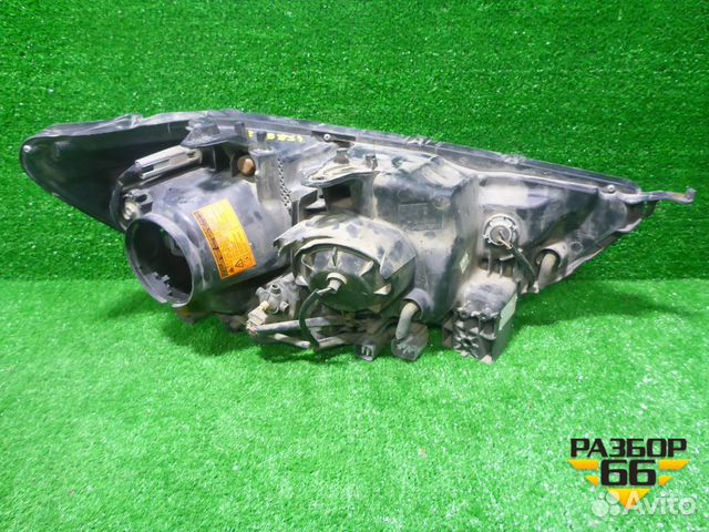 Фара левая Mitsubishi ASX с 2010г Фара левая Mitsubishi ASX с 2010г
