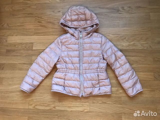 Куртка пуховка легкая на 5-7 лет Куртка пуховка легкая на 5-7 лет