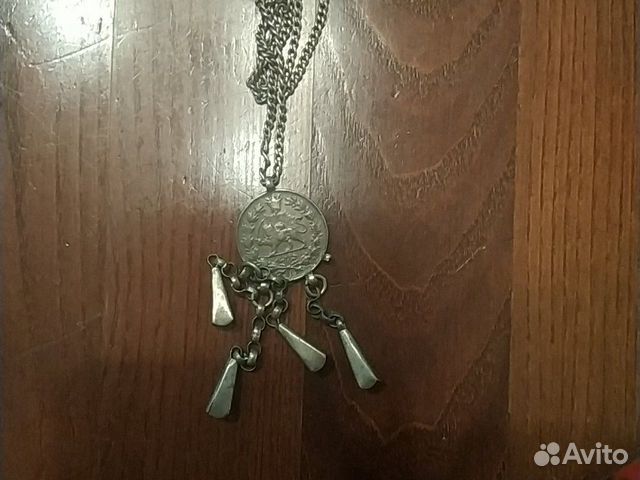 Старинное украшение Старинное украшение