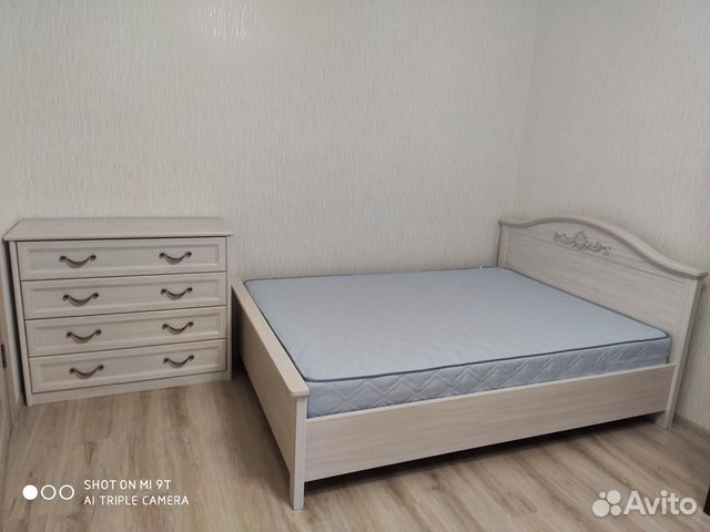 Спальный гарнитур