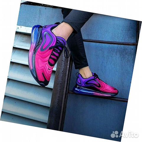 Кроссовки Nike Air Max 720 Кроссовки Nike Air Max 720