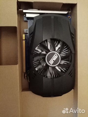 Asus GeForce GT 1030 Asus GeForce GT 1030