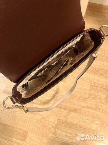 Сумка Guess