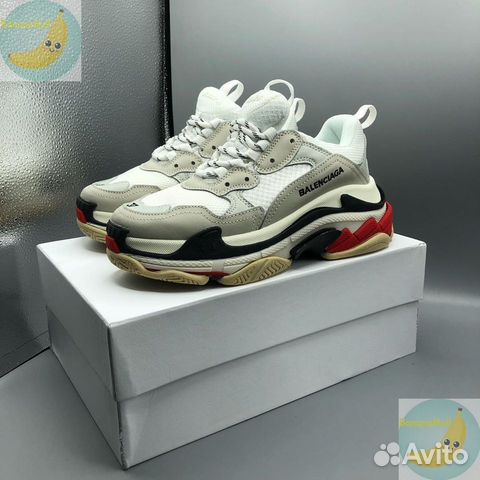 Кроссовки Balenciaga Triple S Кроссовки Balenciaga Triple S