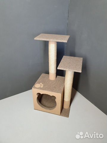 Домик с когтеточками для кошки. В наличии Домик с когтеточками для кошки. В наличии