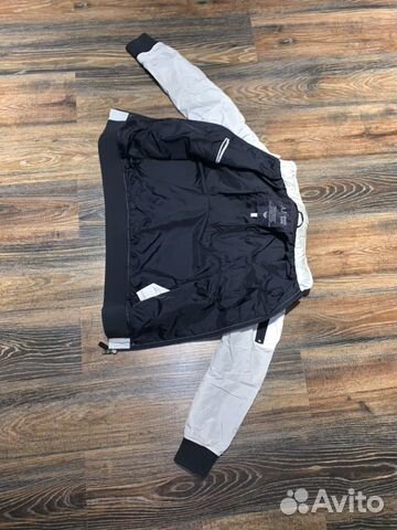 Куртка-ветровка Armani jeans Куртка-ветровка Armani jeans