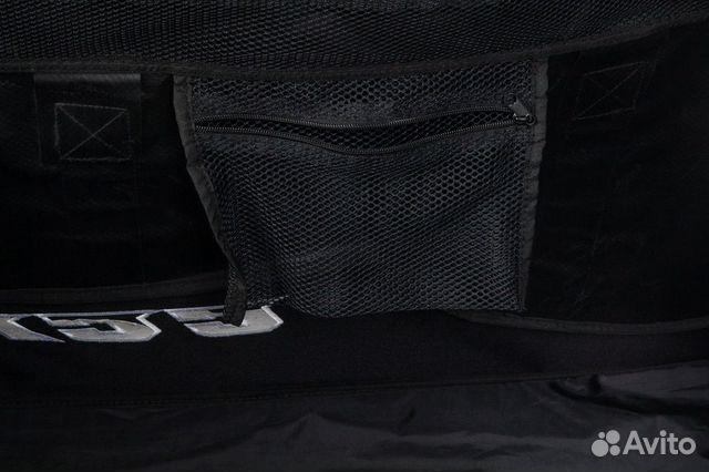 Баул CCM EBP270 (37 дюймов) на колесиках Баул CCM EBP270 (37 дюймов) на колесиках