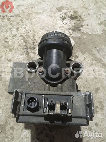 Модулятор EBS Mercedes Benz Модулятор EBS Mercedes Benz