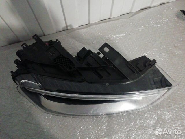 Фара Ксенон передняя правая Audi Q3 Дорестайлинг