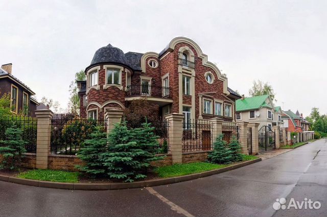 Коттедж 682.3 м² на участке 10 сот. Коттедж 682.3 м² на участке 10 сот.