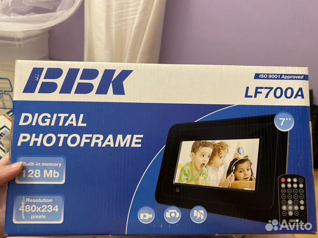 Цифровая фоторамка BBK